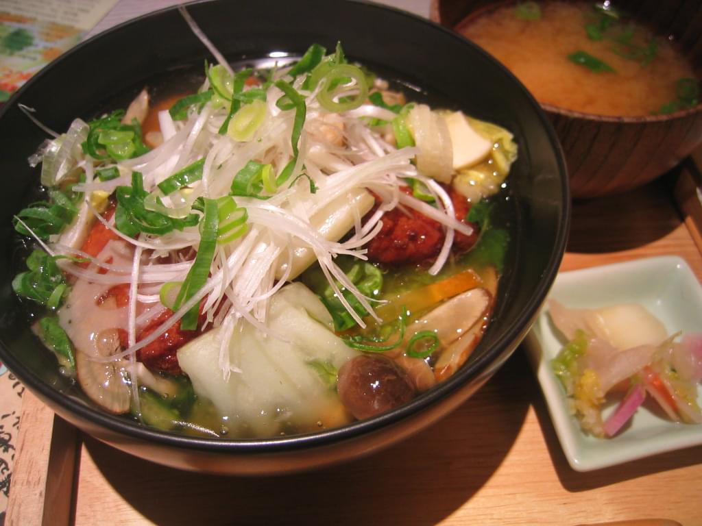 京都・河原町のmumokuteki cafe&foodsで体が喜ぶ食事を！