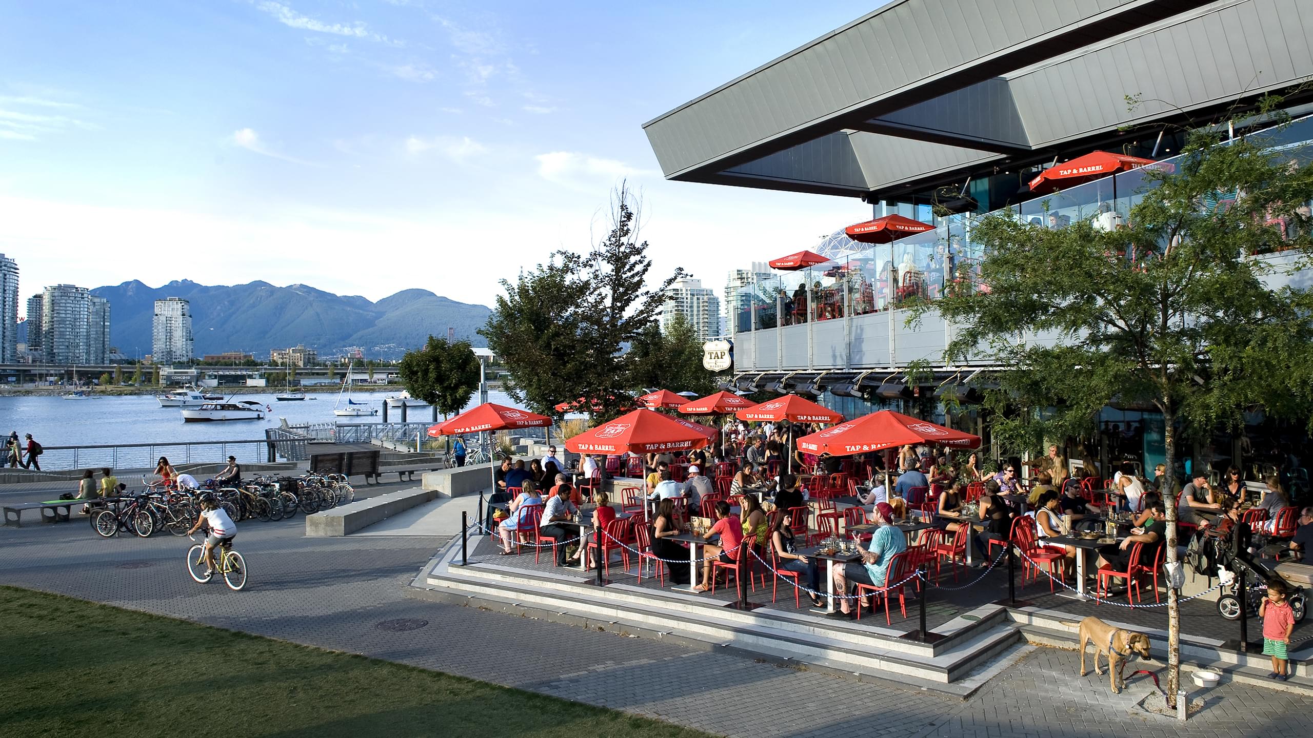 【カナダ・バンクーバー】コールハーバーエリアのおすすめレストラン4選！ヨットハーバーを眺めながらゆったりと食事をしよう♪