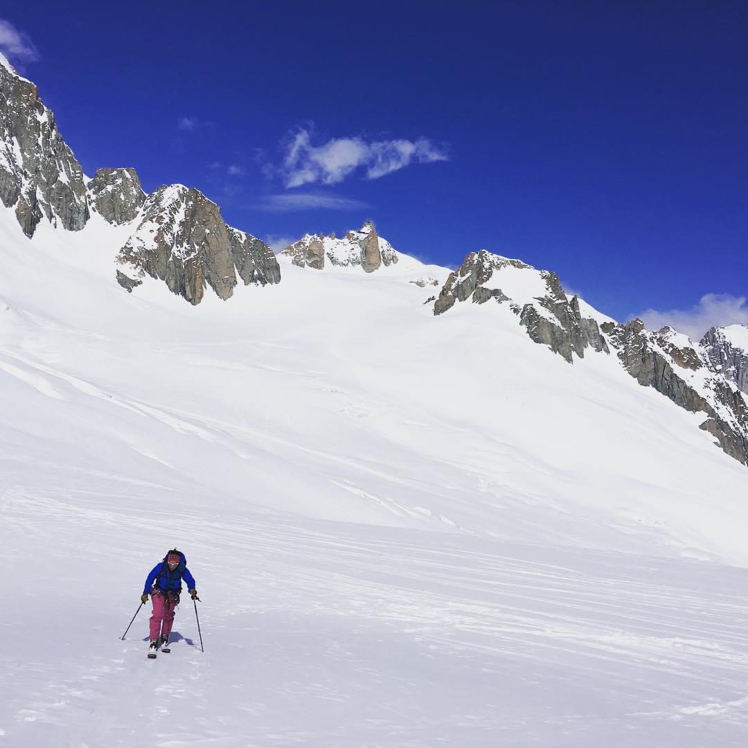 アルプス山脈を一望！世界の名峰の景観を間近で楽しむ