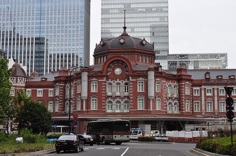 東京駅すぐ！人気スポット「丸ビル」へのアクセスを大解説