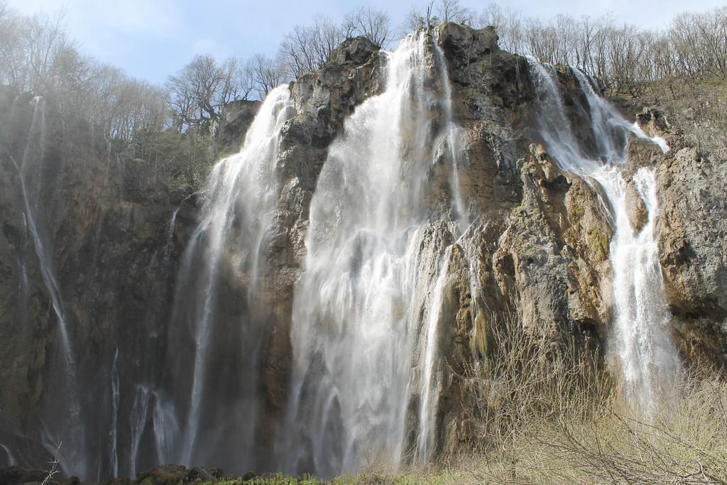 【クロアチア】プリトヴィッツェ湖群国立公園～世界一美しい滝を持つ公園へ行こう！
