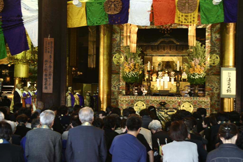 知恩院の宿坊和順会館で京都の文化と心静かにお念仏に触れる