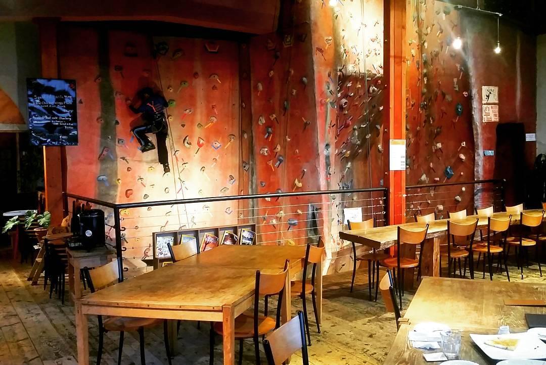 北海道ニセコの魅力はアウトドアだけじゃない！悪天候でも楽しめる施設特集