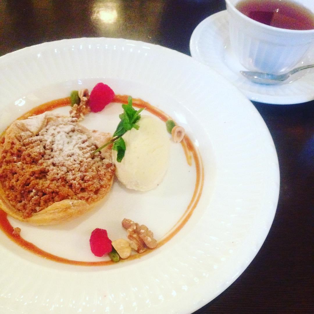 三菱一号館美術館にある、レトロなカフェ「Caf&eacute;1894」で優雅な時間を過ごそう