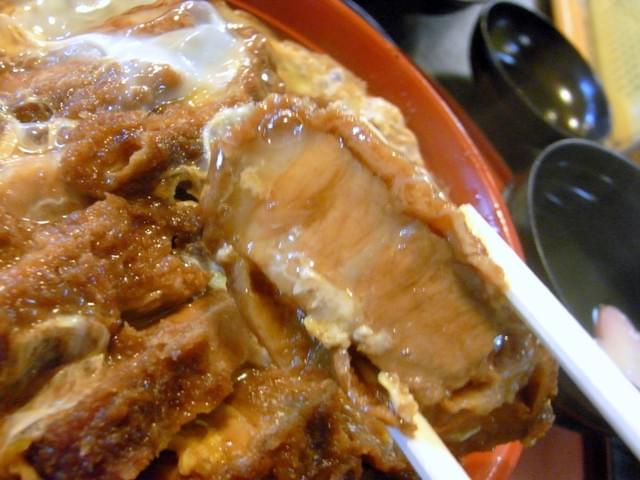 福岡・大野城市民のソウルフード「狐狸庵」のカツ丼がおいしいと大人気！