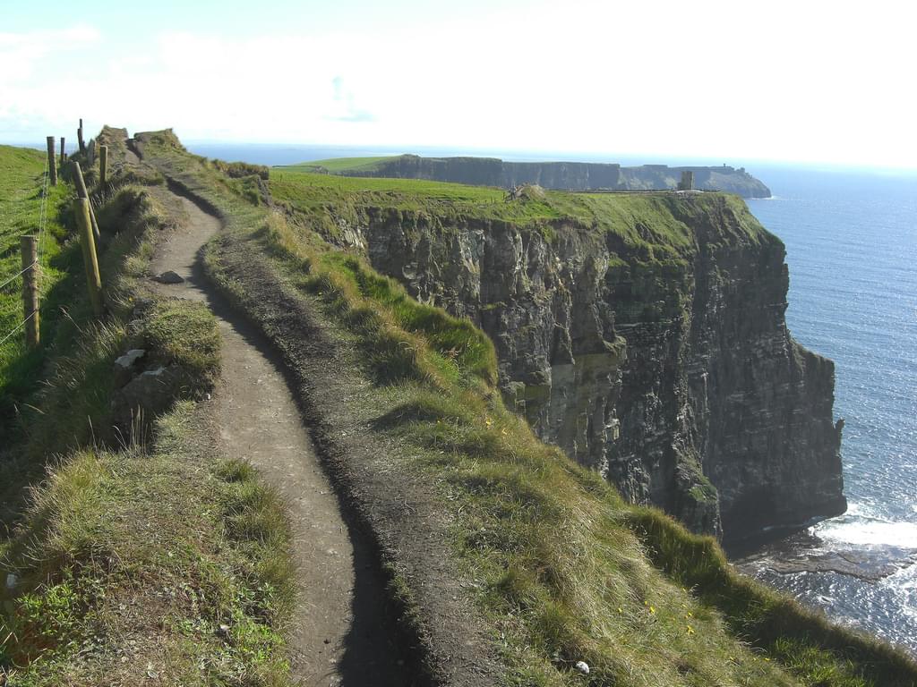 アイルランドで人気の絶景スポット・モハーの断崖を見に行こう！