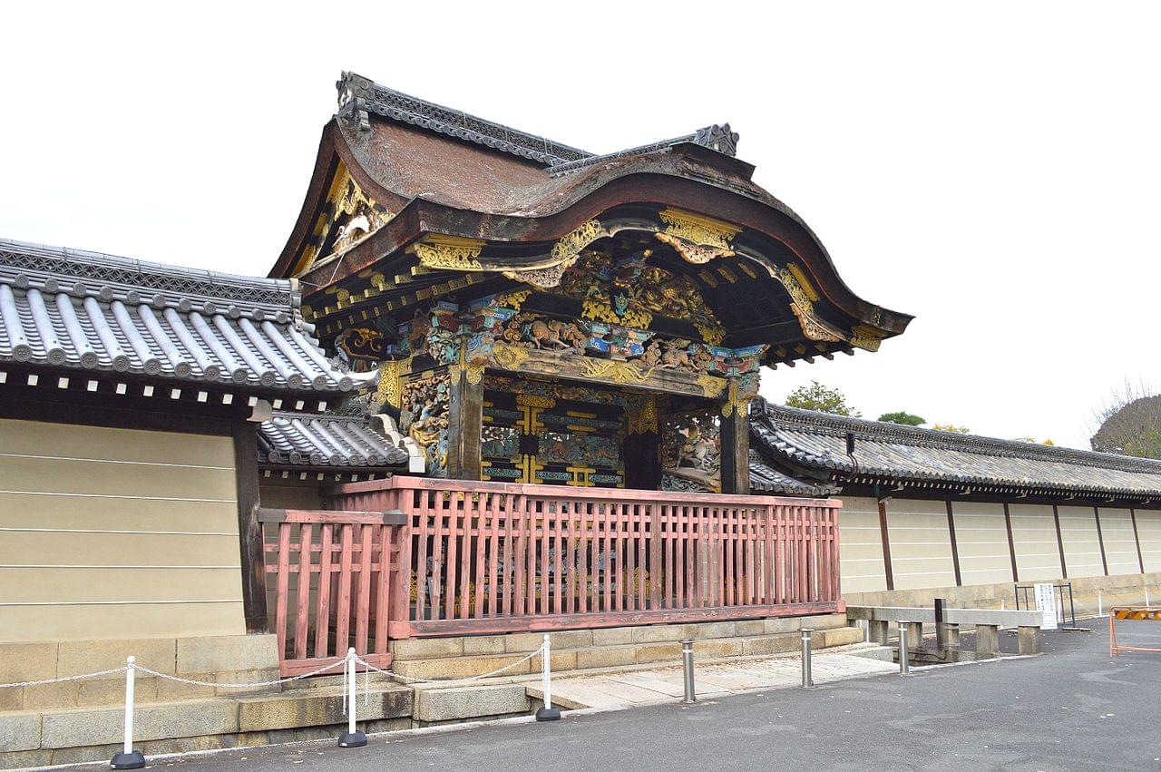 【京都】西本願寺と東本願寺巡りを100倍楽しくするコツは歴史にあり！