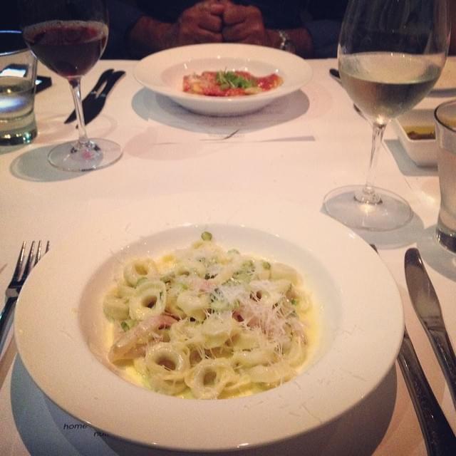 オーストラリアのゴールドコースト「メインビーチ」で美食を堪能