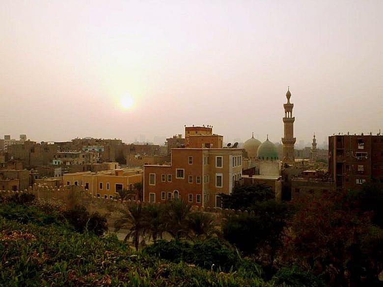 エジプト・カイロ「アズハル公園」でシタデルの絶景とガーデン・レストランを堪能