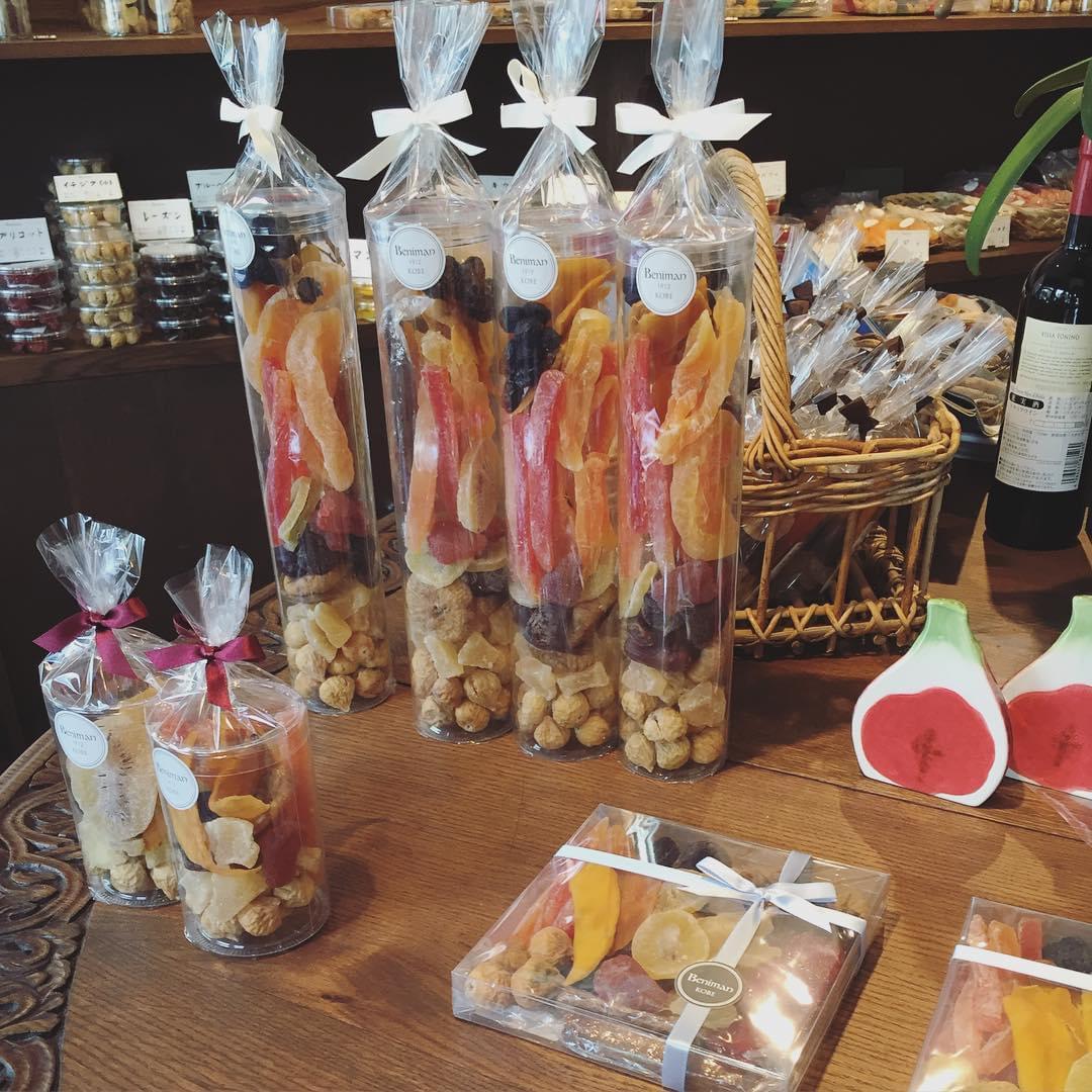 【下書き完了】地元神戸っ子も足繁く通う場所！高級フルーツサロン「紅萬」で美味しいフルーツを