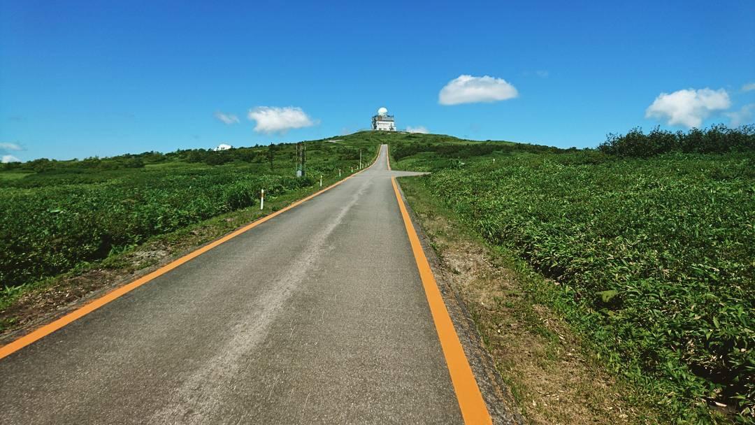 北海道・函館裏夜景とは？表夜景に隠れた秘かなデートスポットが人気