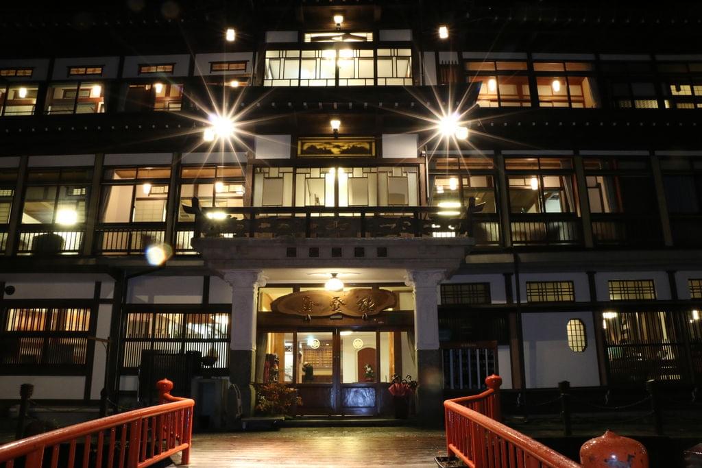 銀山温泉でノスタルジーに浸りたいおすすめ旅館3選！大正ロマンを感じる旅！