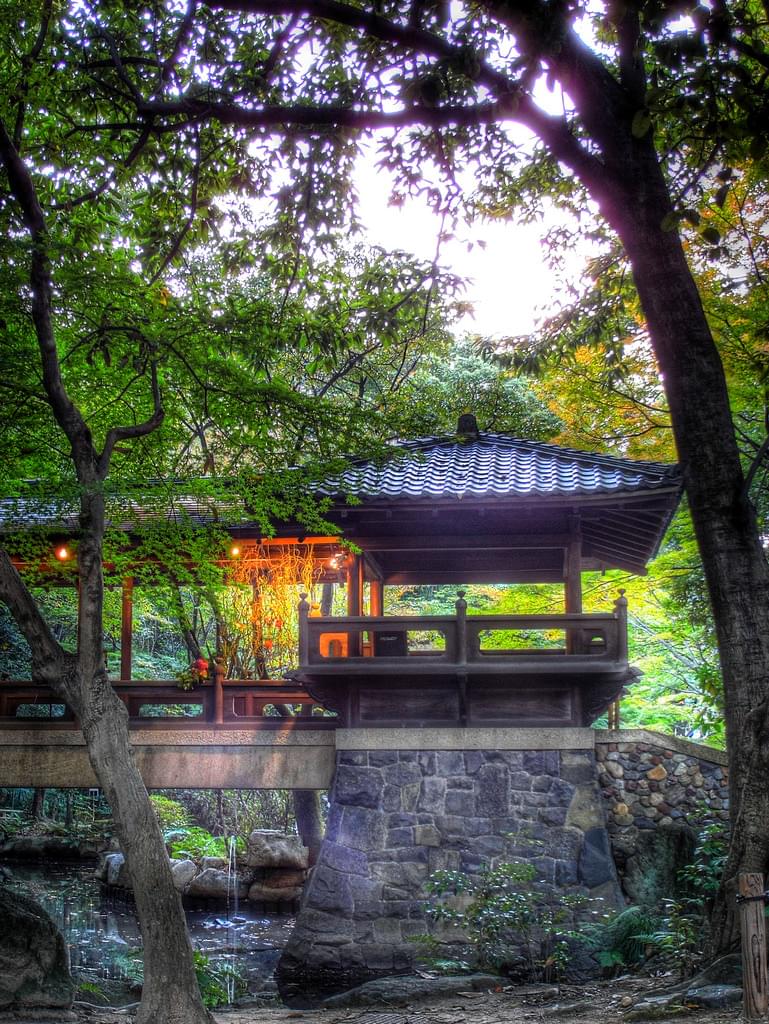 愛知県の観光名所15選！自然いっぱい、家族旅行やデートにぴったりのスポット大特集