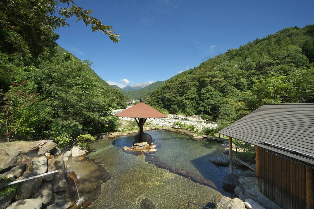 奥飛騨温泉郷・新穂高温泉で泊まりたい旅館5選！大自然に囲まれた秘湯でリフレッシュしましょう！