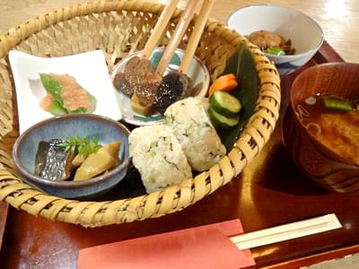 善光寺近くのおすすめ食事スポット10選！