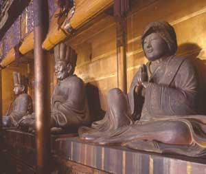 東日本最大級寺院、長野県元善町「善光寺」本堂内部のみどころ徹底解剖