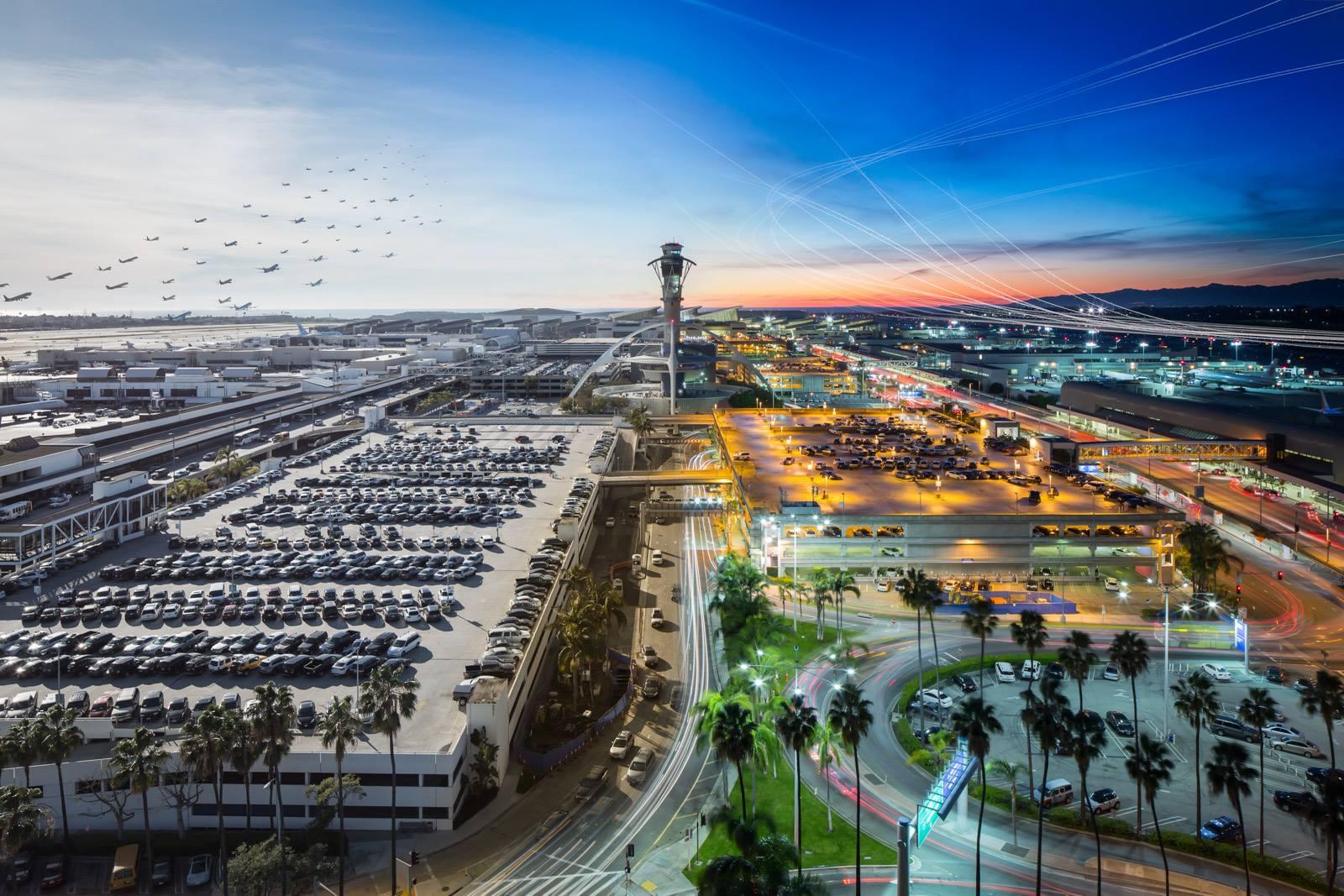 ロサンゼルス国際空港(LAX)完全ガイド！市内へのアクセスと空港での過ごし方まとめ！