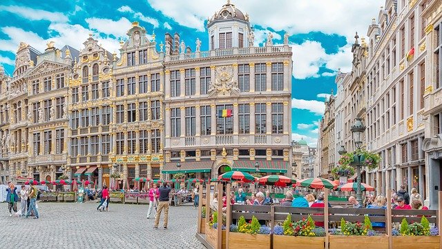 ブリュッセルでおすすめの人気のお土産TOP20！人気チョコレートから伝統工芸品までご紹介