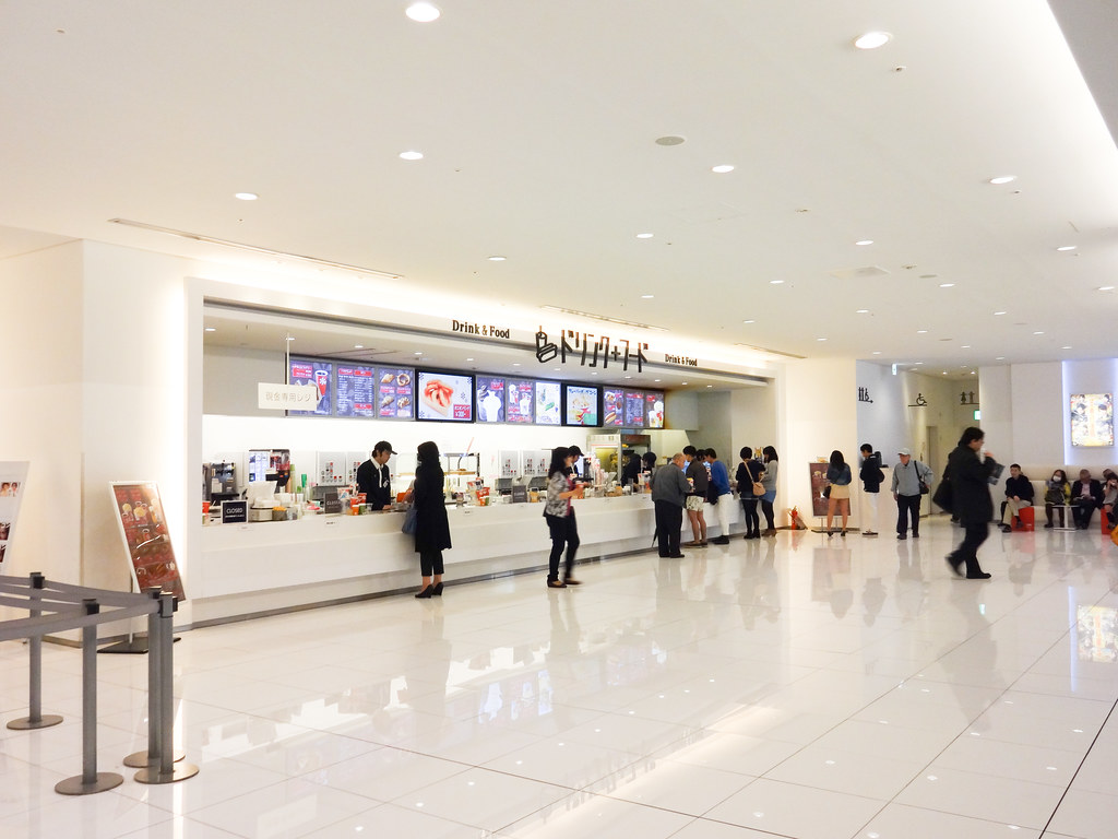 新宿駅周辺の暇つぶし人気スポット20選！無料から有料スポットまで厳選してご紹介