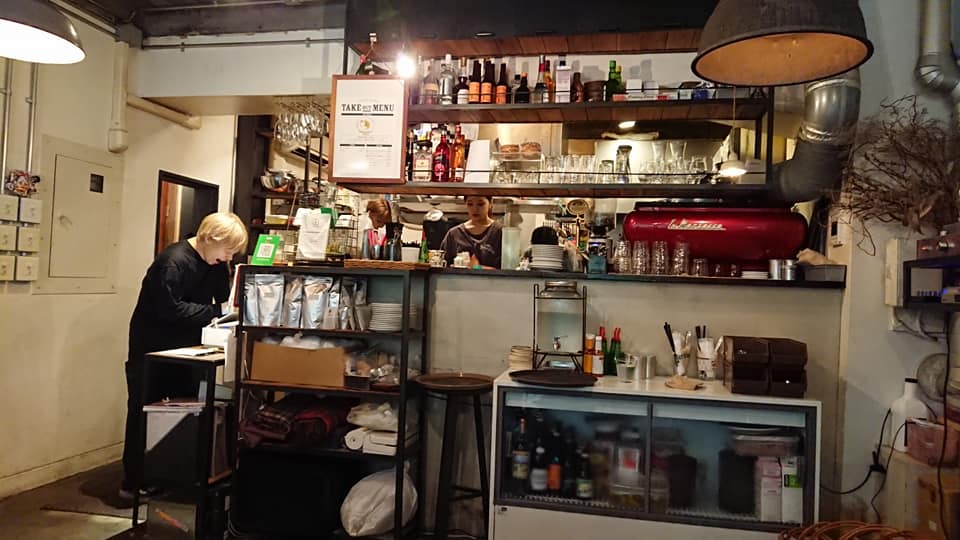 新宿東口にある安いカフェ15選！お手頃価格でコーヒーを楽しもう
