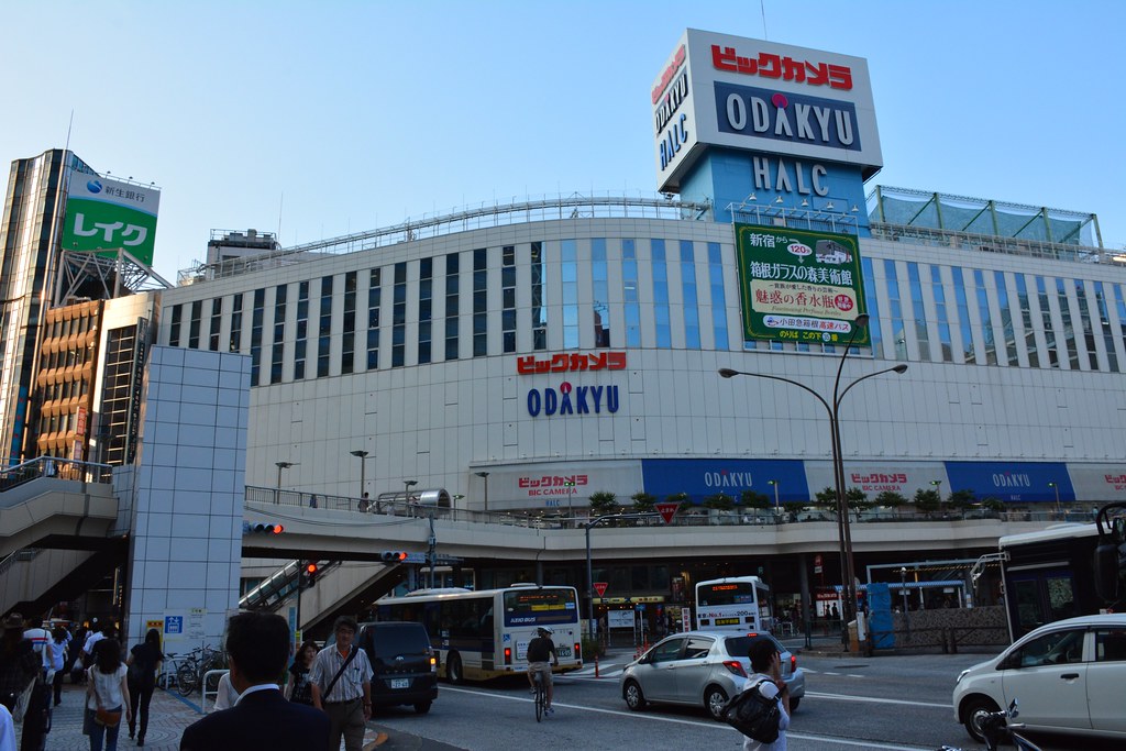 新宿のおすすめ喫煙所15 選！駅構内や周辺の喫煙所を徹底調査
